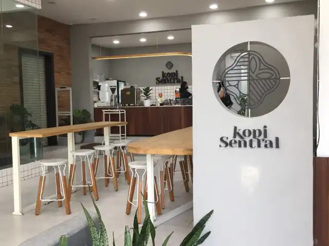 Gambar Makanan Kopi Sentral Jl Riau 2