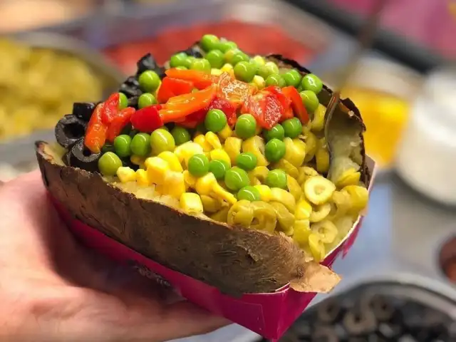 Şaşkın Waffle Kumpir'nin yemek ve ambiyans fotoğrafları 2