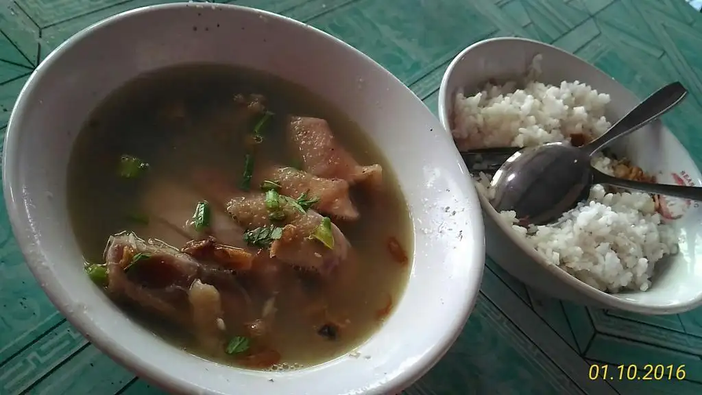 Sop Ayam Pak Min Klaten