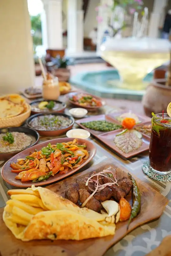 Gambar Makanan Abunawas Restaurant Bali 3