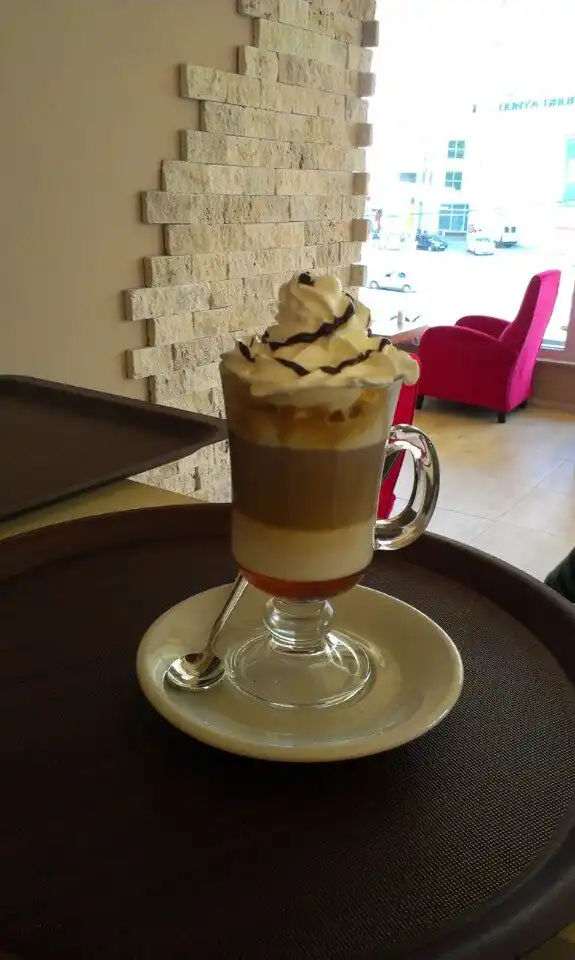 Kahve Devri Cafe & Restaurant'nin yemek ve ambiyans fotoğrafları 10
