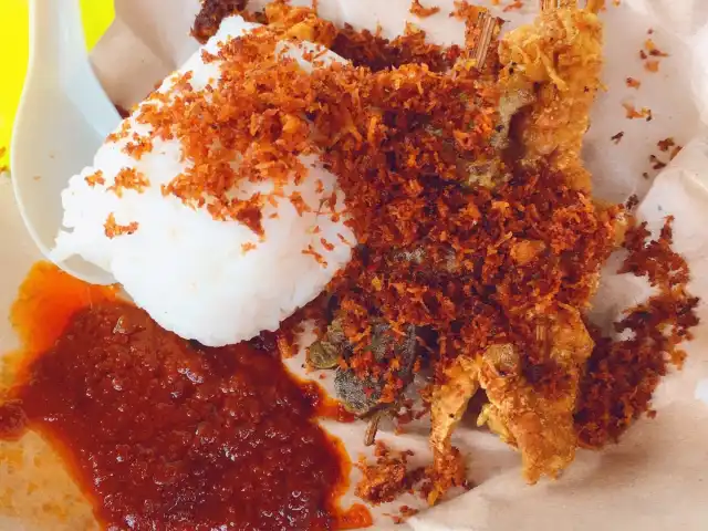 Gambar Makanan Nasi ati depan santa 2