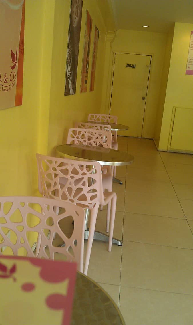 Tea & Co. near me in Tomas Morato Discover Tea food restaurant nearby