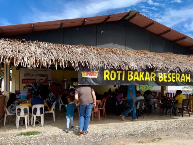 Roti Bakar Beserah (Roti Bakaq Teloq Meleleh) Food Photo 12