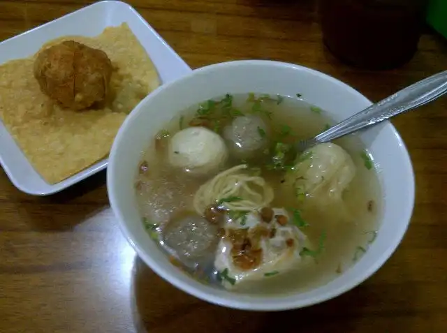 Bakso Kota Malang "Cak Man" Solo