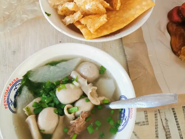 Gambar Makanan Mie Bakso Campur Simcong Hauce 2