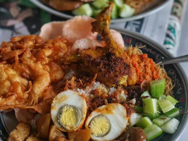 Gambar Makanan Nasi Uduk & Ketupat Sayur Encim Sukaria 17