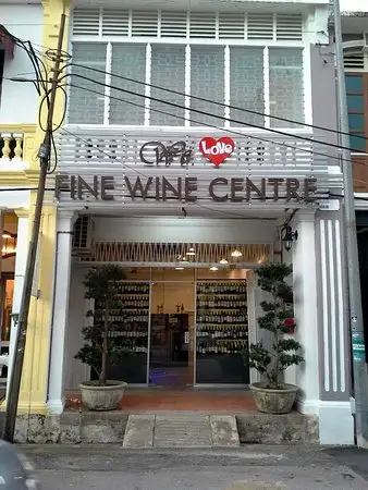 We Love Fine Wine Centre