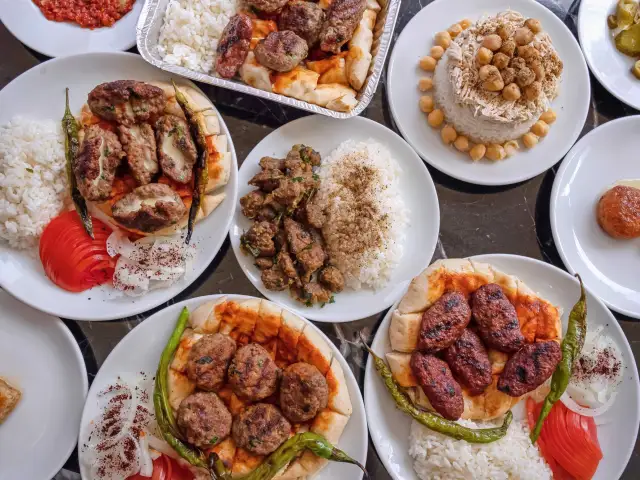Köfteci Kurum'nin yemek ve ambiyans fotoğrafları 1
