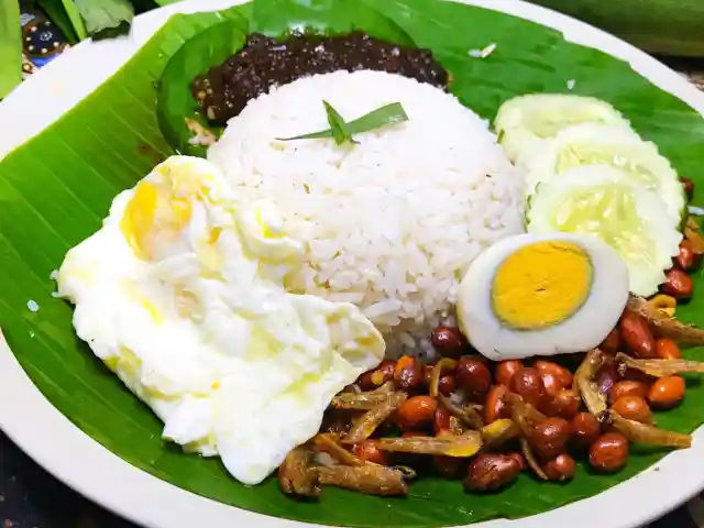 Nasi Lemak Daun Pisang Lizza Empire