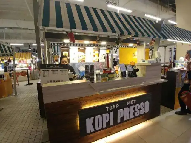 Gambar Makanan Kopi Presso 11