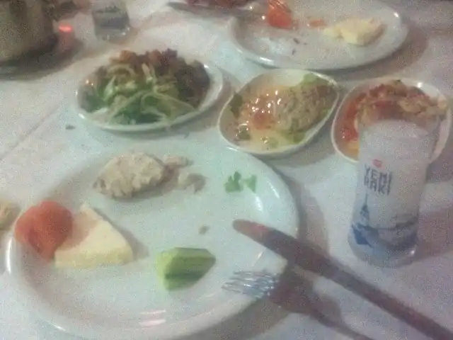 Şadırvan Restaurant'nin yemek ve ambiyans fotoğrafları 12