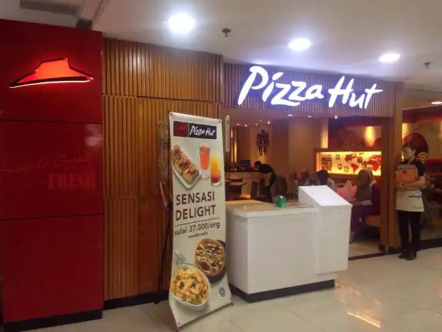 Gambar Makanan Pizza Hut Express 7