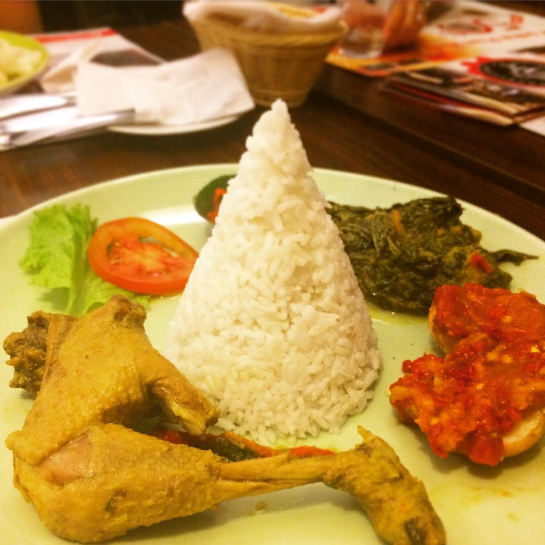 Taste Corner terdekat Restoran dan Tempat Makan Indonesia terdekat di