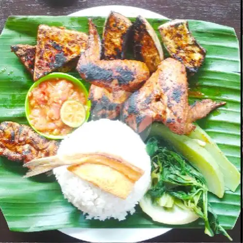 Gambar Makanan Warung Ipunk Lalapan Dan Bakso, Sanur Kaja Denpasar Selatan 6