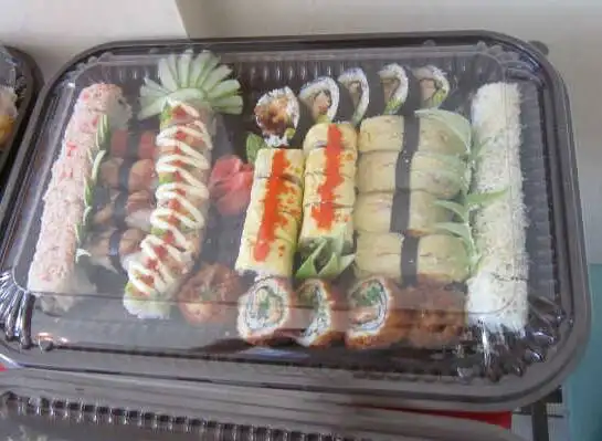 Gambar Makanan Suteki Sushi 2