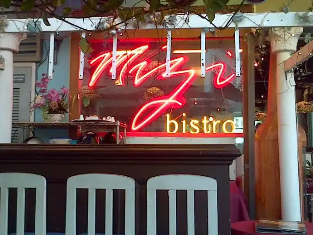 Mizi Bistro