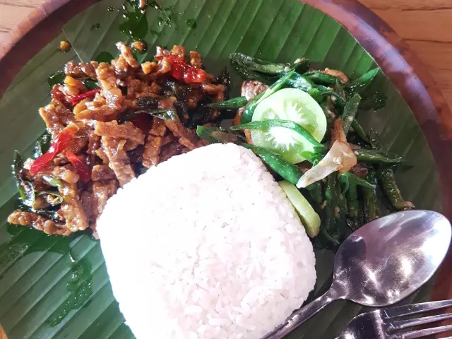 Gambar Makanan Ayam Goreng Gajah Mungkur 8