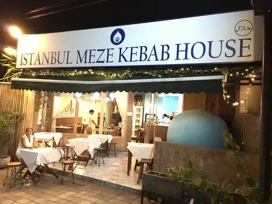 Gambar Makanan Istanbul Meze Kebab House, Bali 8
