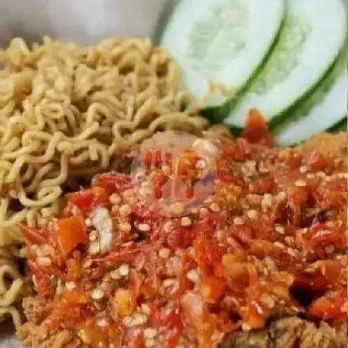 Gambar Makanan Ayam Serundeng Dan Ayam Geprek Ajibbb 8