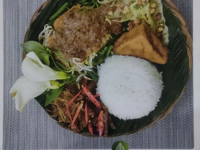 Gambar Makanan Pecel Pincuk Godong Ijo 8