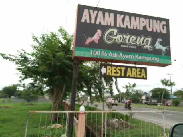 Gambar Makanan Ayam Kampung Goreng khas Solo 2