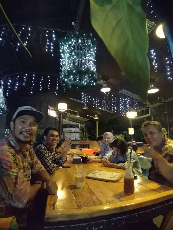 Gambar Makanan Lekker Urban Food House 12