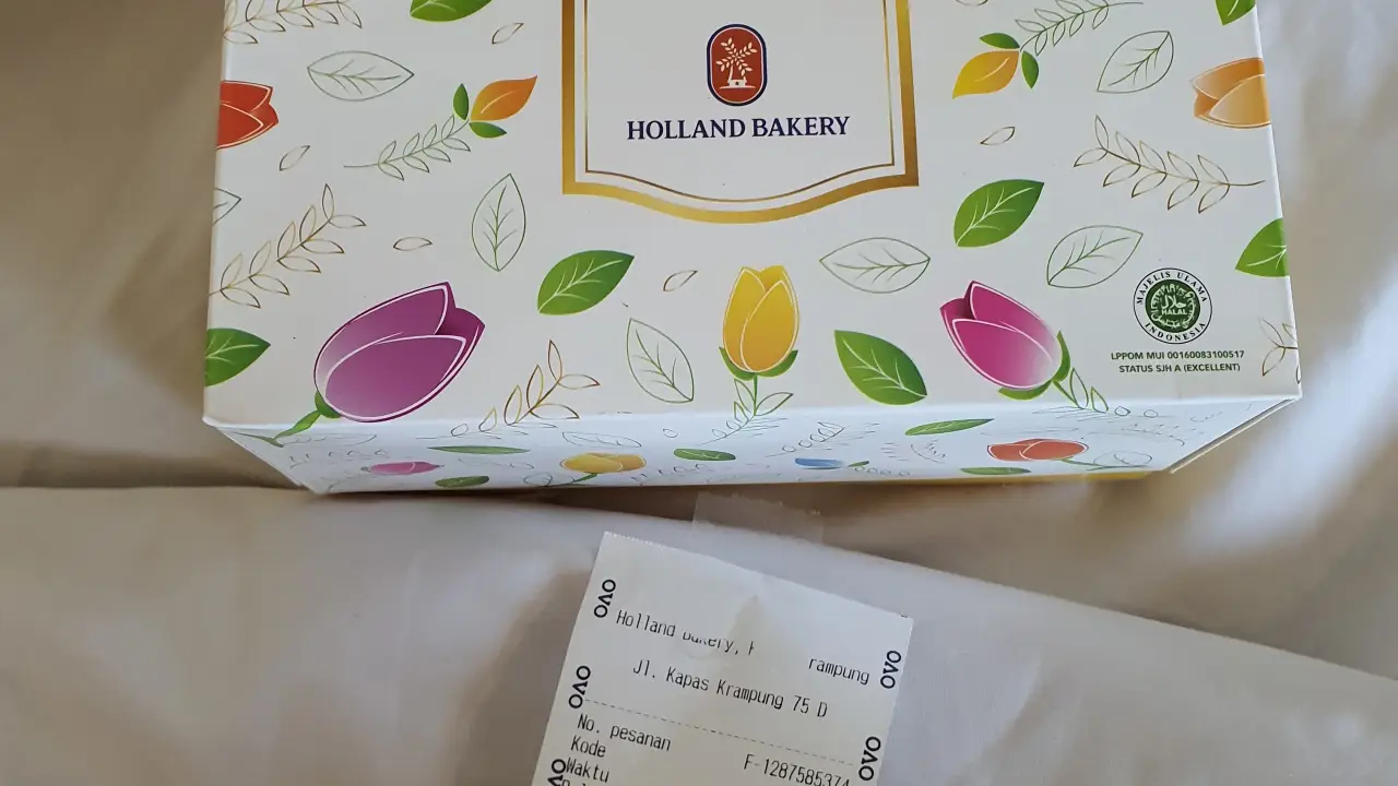 Holland Bakery