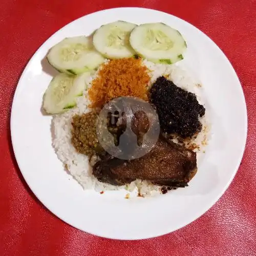 Gambar Makanan Bebek Goreng Jaya Eva Madura 4