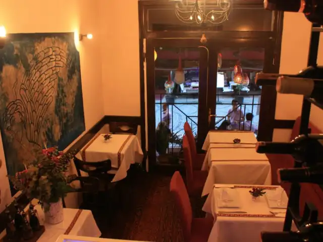Magnaura Restaurant'nin yemek ve ambiyans fotoğrafları 33