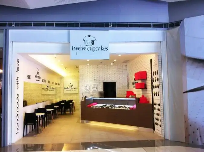 Twelve Cupcakes