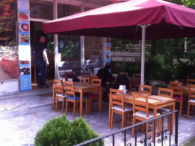 Halaskar Cafe Ev Yemekleri'nin yemek ve ambiyans fotoğrafları 4
