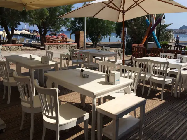 Meggs Otel Beach & Restaurant'nin yemek ve ambiyans fotoğrafları 5