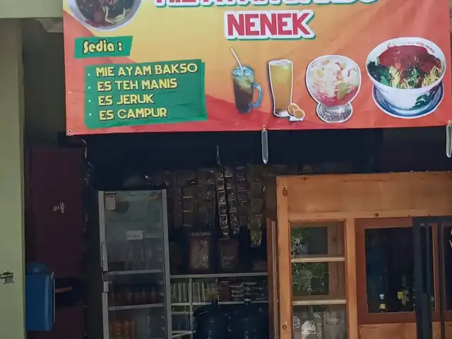 Gambar Makanan Kedai mie ayam bakso nenek griya padma 2