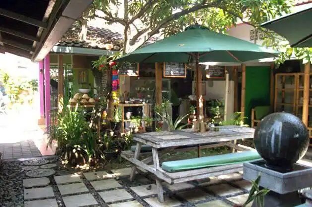 Gambar Makanan The Little Green Cafe 2