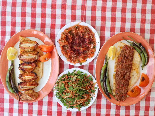 Adana Kebapçısı 01'nin yemek ve ambiyans fotoğrafları 1