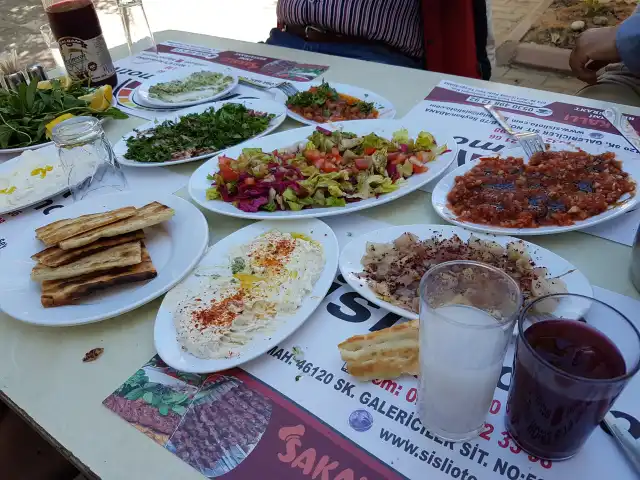 Sütlü Cafe'nin yemek ve ambiyans fotoğrafları 14