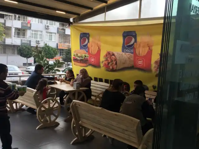 Driver Cafe & Döner'nin yemek ve ambiyans fotoğrafları 8