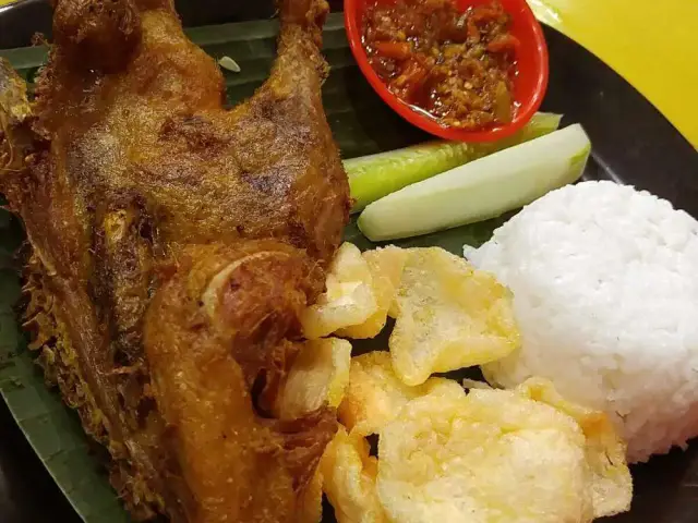 Gambar Makanan Bebek Goreng Haji Yogi 17