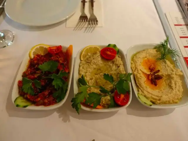 Khorasani Restaurant'nin yemek ve ambiyans fotoğrafları 36