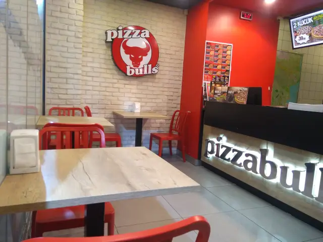Pizza Bulls Etiler'nin yemek ve ambiyans fotoğrafları 5