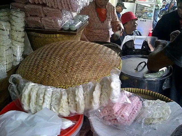 Gambar Makanan Lotek & Cendol Genthong Alkateri 6