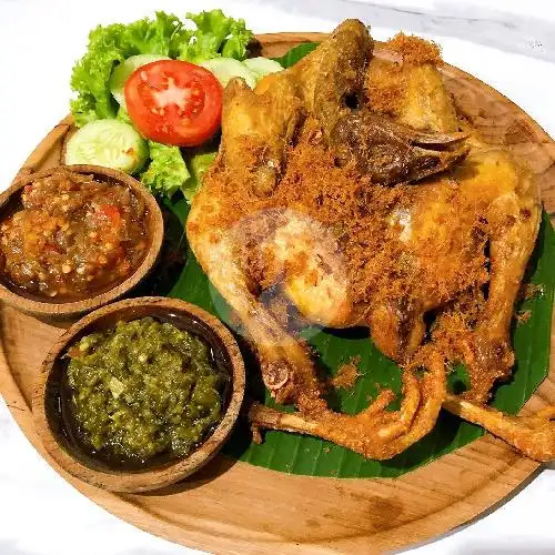Gambar Makanan Lalapan Boss Spesial Ayam Goreng & Bakar 5