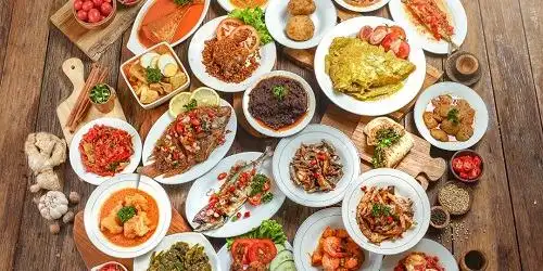 Nasi Padang Pagi Siang Malam, BEST SELLER Kalibatacity