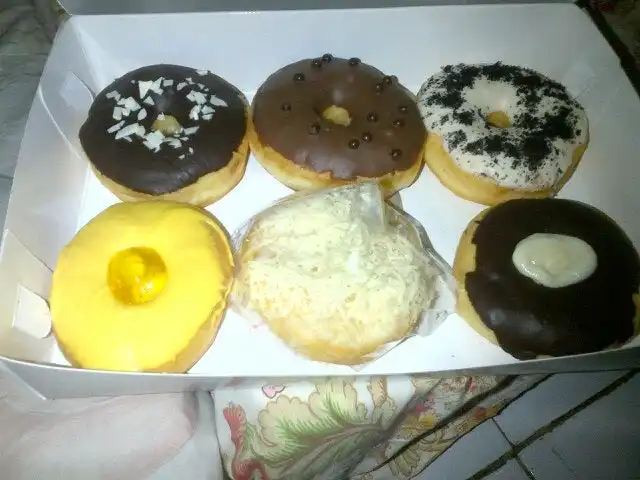 Gambar Makanan Donat Madu 1