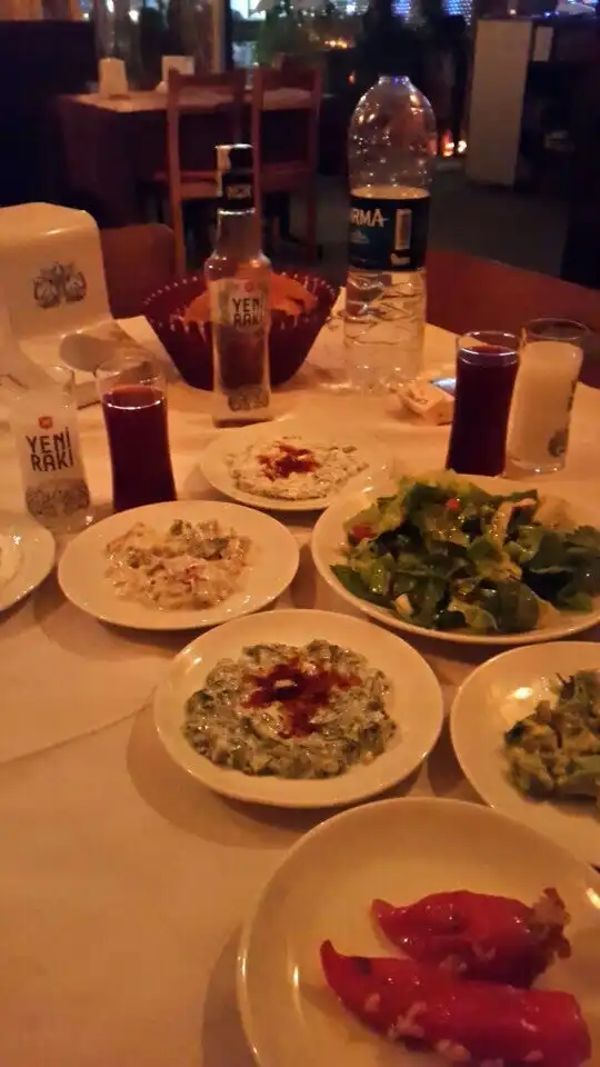 Taksim Fasıl Et ve Balık Restaurant'nin yemek ve ambiyans fotoğrafları 6