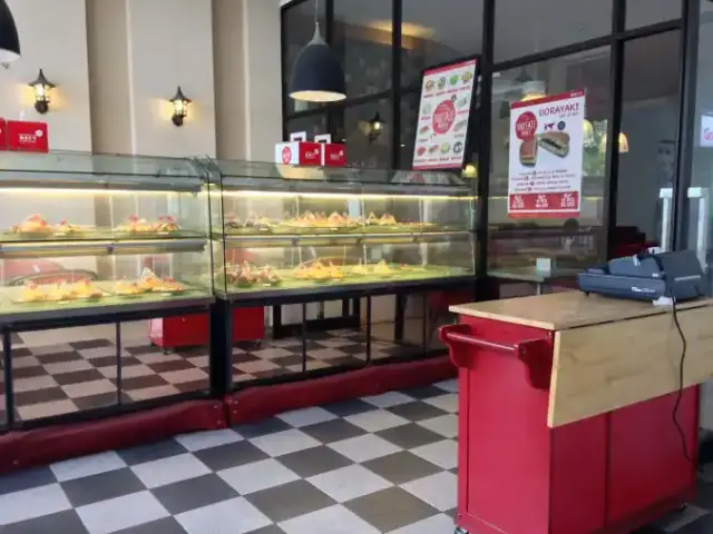 Yakitate Bakery