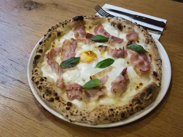 Pizza Napolist'nin yemek ve ambiyans fotoğrafları 8