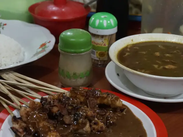 Gambar Makanan Warung Sate Tongseng Pak Naryo Solo 6
