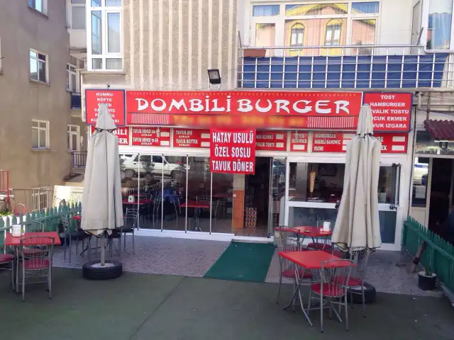 Dombili Burger'nin yemek ve ambiyans fotoğrafları 2
